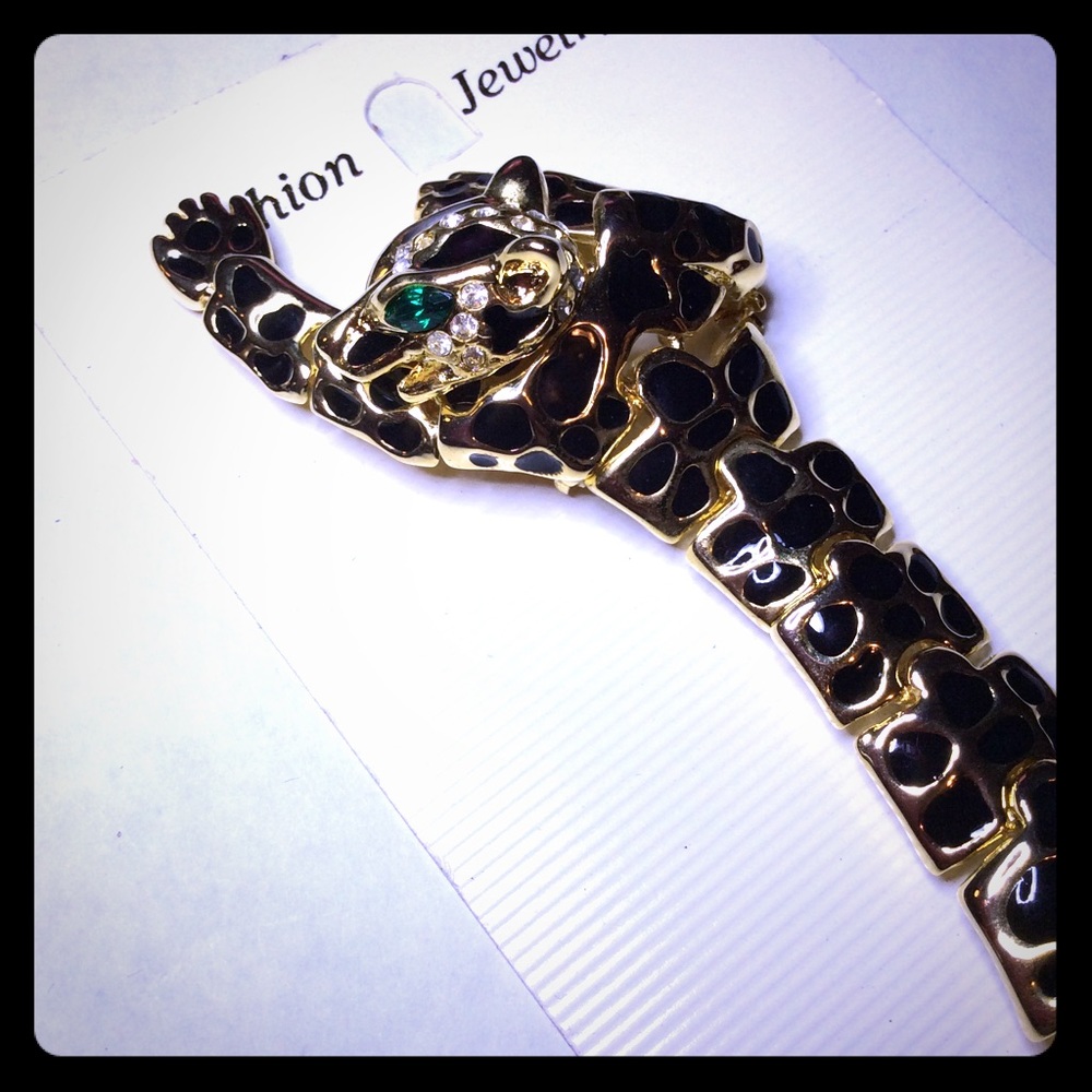 Articulated Gold-toned Cheetah Brooch